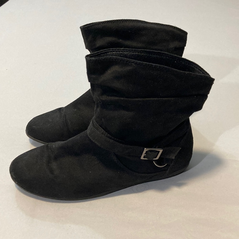 Lower East Side Womens Black Booties
